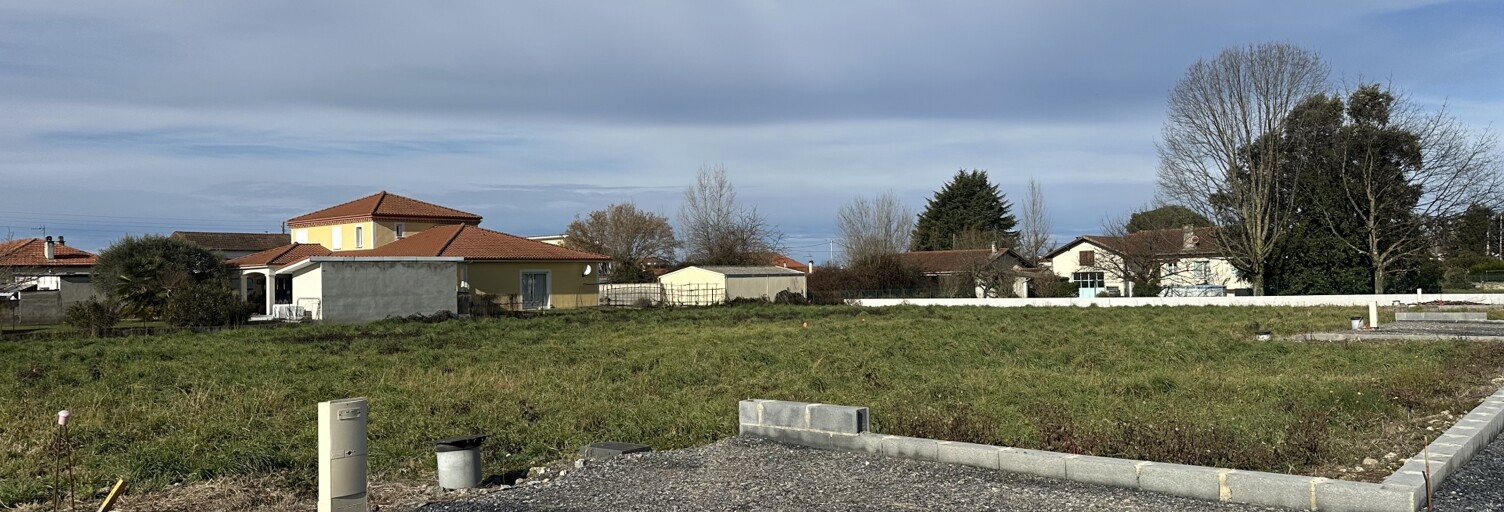 Terrain  617 m² à vendre à Soues (65430)