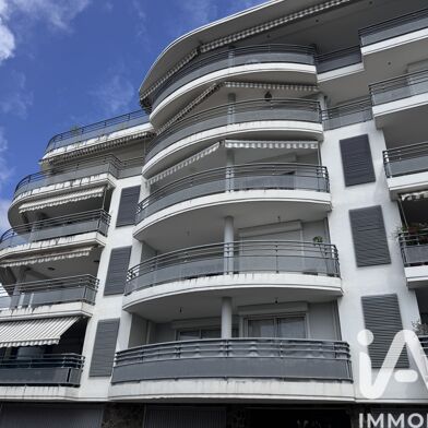 Appartement 3 pièces 220000 €