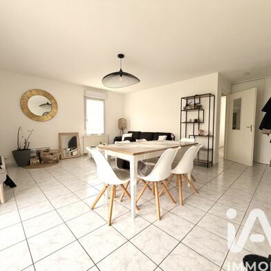 Appartement 3 pièces 142600 €