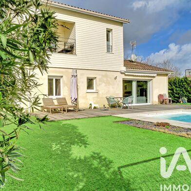 Maison 6 pièces 449000 €