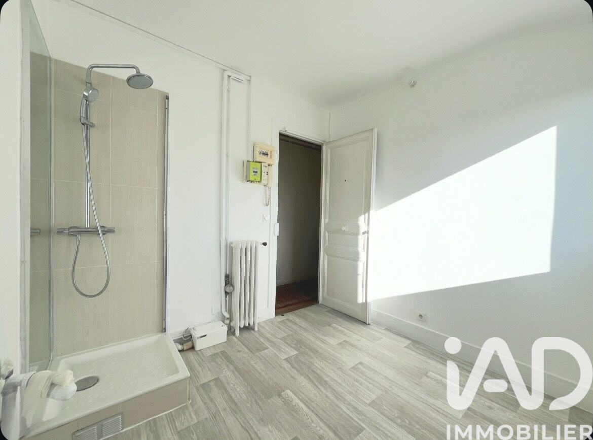 Vente Appartement 1 pièce - Photo 2
