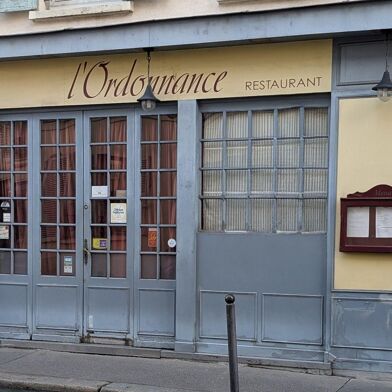 Commerce  385000 €