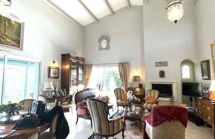 Vente Maison/villa 6 pièces — photo 3