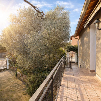 Maison 5 pièces 369000 €