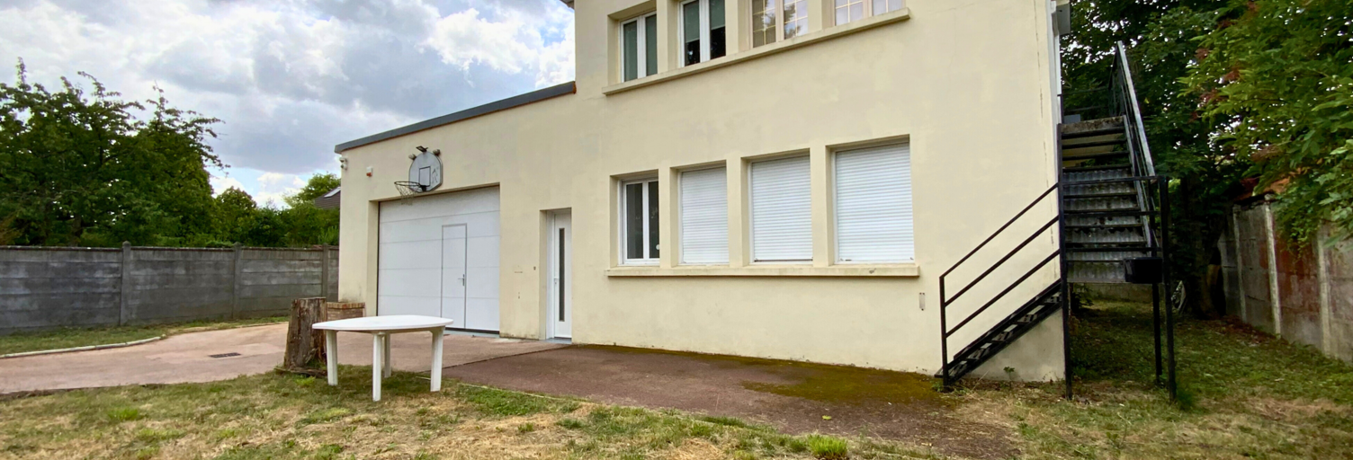 Immeuble  150 m² à vendre à Saint-Michel-sur-Orge (91240)