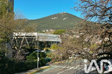 Appartement 5 pièces 175000 €