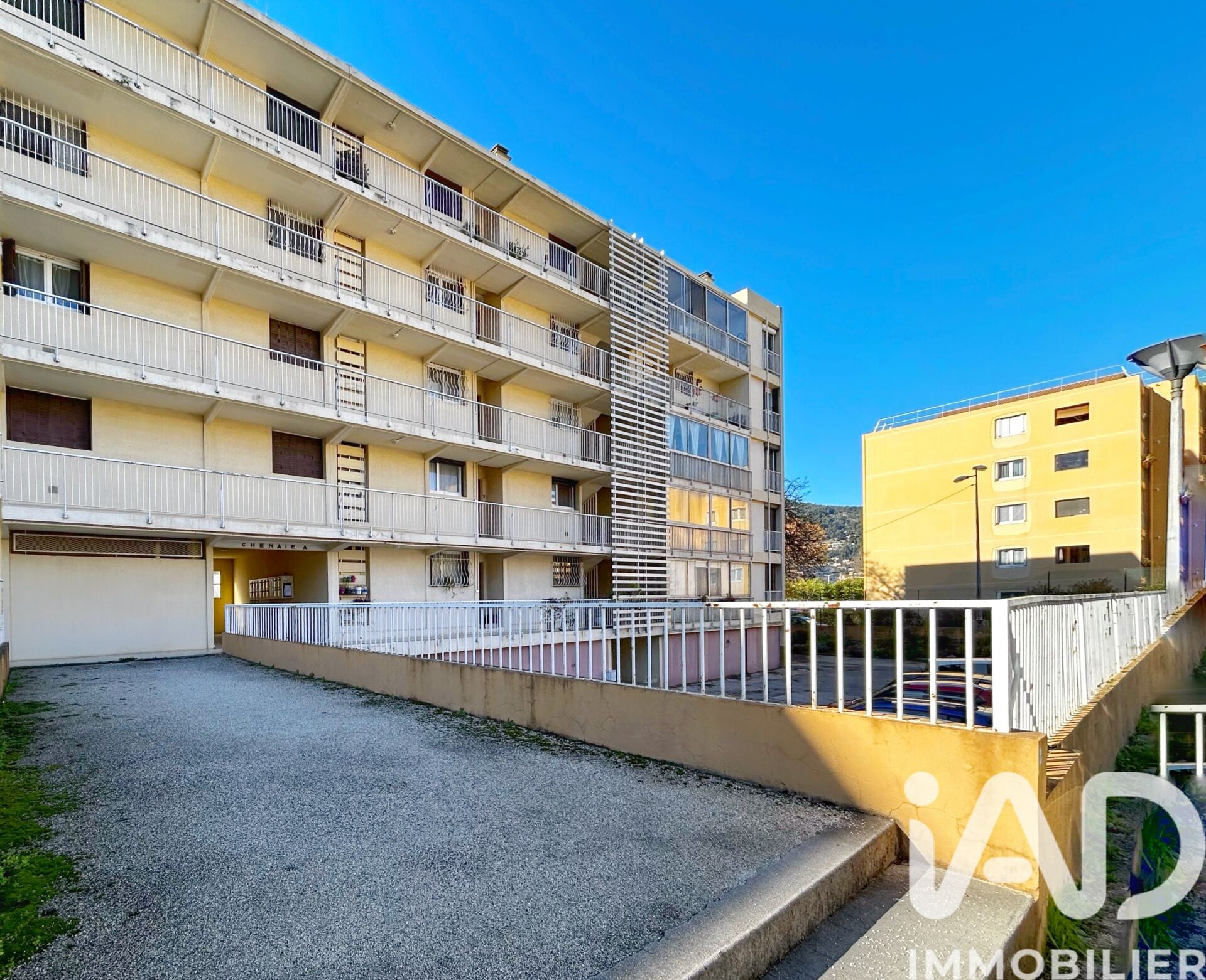 Vente Appartement 5 pièces - Photo 2