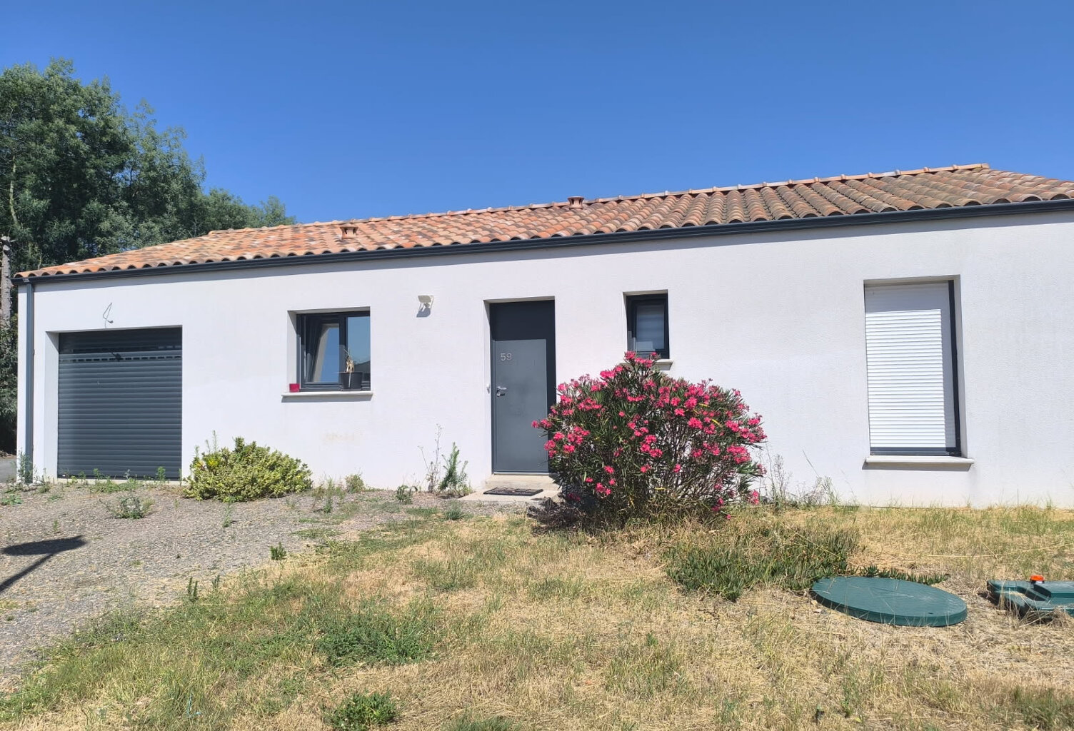 MAISON DE 2021, 2 CHAMBRES sur 593 m2 — photo 1