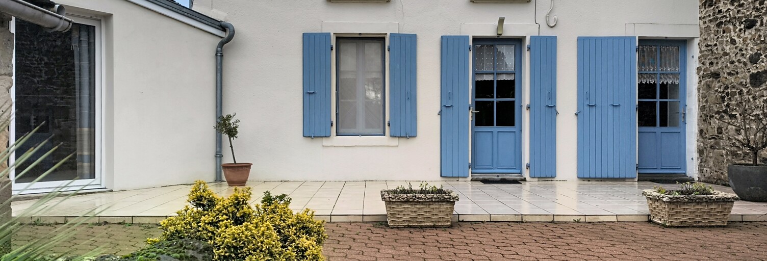 Maison 7 Pièces 189 m² à vendre à Coulonges-sur-l'Autize (79160)