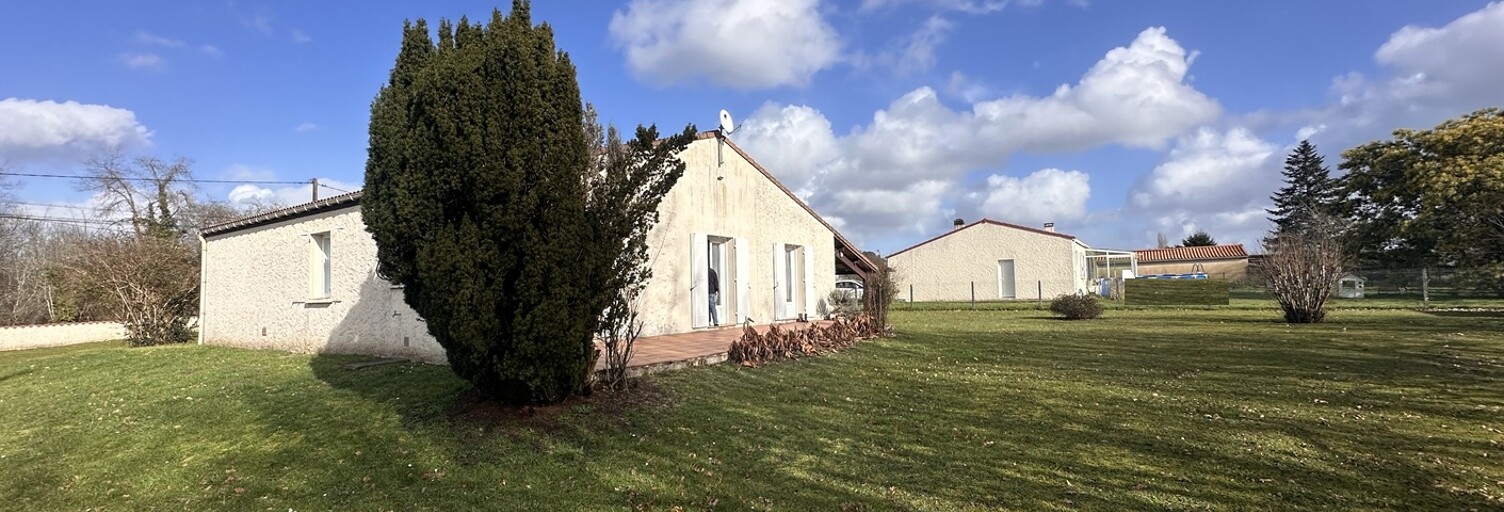 Maison 5 Pièces 104 m² à vendre à Montendre (17130)