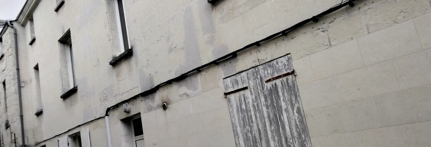 Immeuble  230 m² à vendre à Saumur (49400)