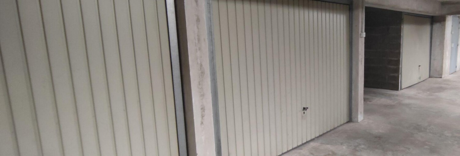 Garage  14 m² à louer à Nantes (44300)