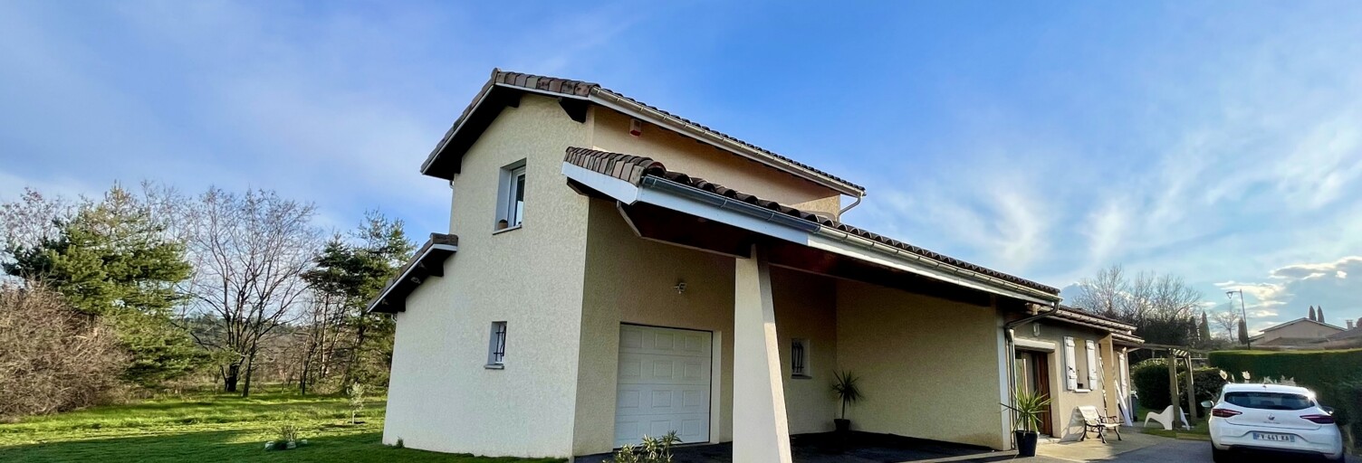 Maison 5 Pièces 137 m² à vendre à Lupé (42520)