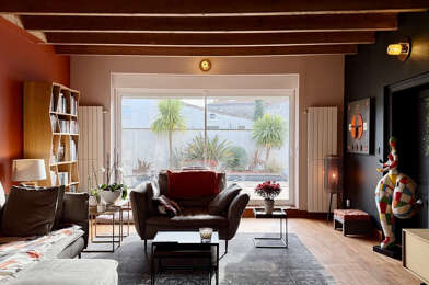Maison 10 pièces 699500 €