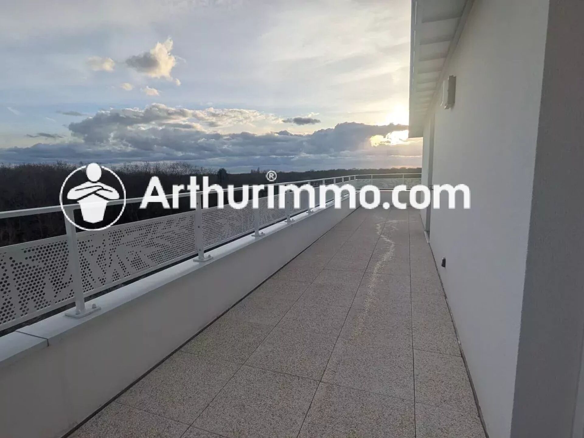 Appartement 4 pièces 74 m² · à Savigny-le-Temple · 74 m² · 249 900 €