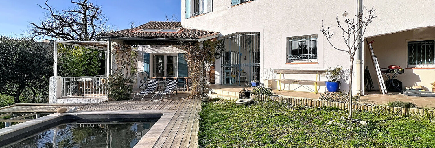 Maison 6 Pièces 200 m² à vendre à Gréasque (13850)