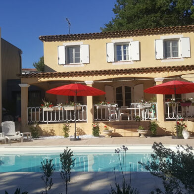 Maison 8 pièces 860000 €