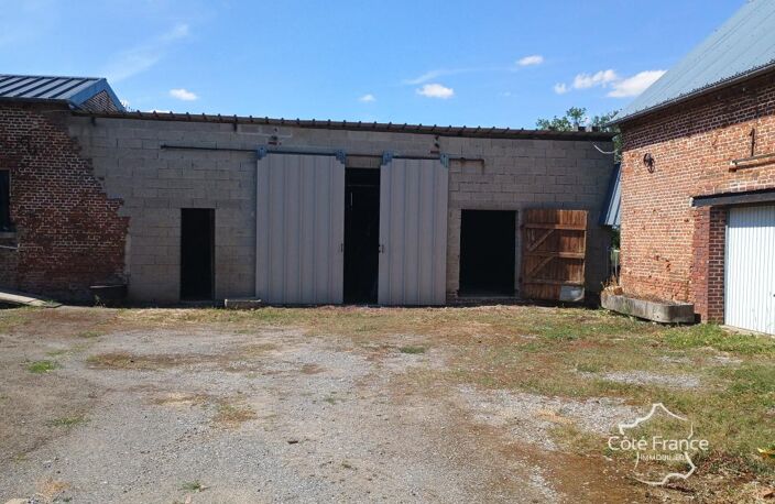 AISNE (02) - ROGNY - Ancienne ferme sur plus de 6.700 m2 de — photo 4