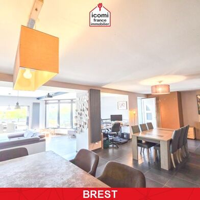 Maison 6 pièces 482875 €