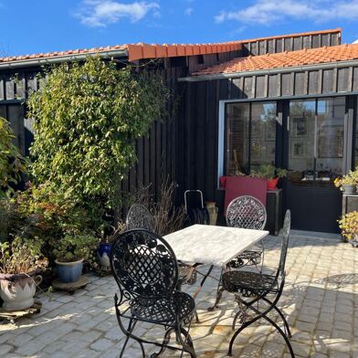 Maison 5 pièces 898800 €