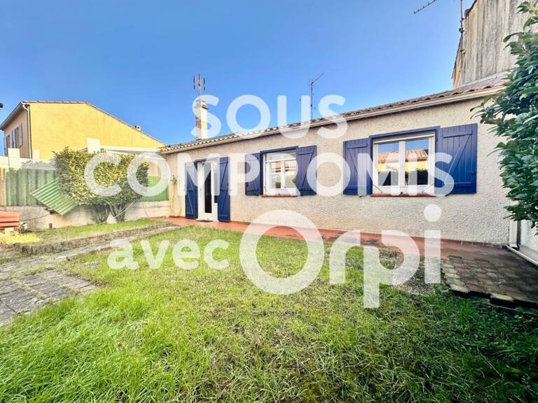   Exclusivité Rodilhan – Maison 3 pièces avec jardin et garage, beau potentiel — photo 1