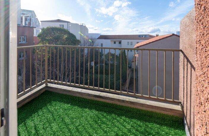 Toulouse Marengo superbe appartement de type 2 en dernier étage avec terrasse — photo 5