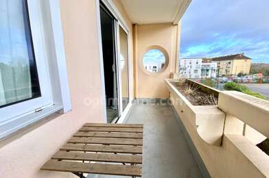 Appartement 1 pièces 109800 €