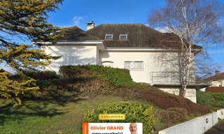 Maison 10 Pièces 205 m² à vendre à Oradour-sur-Glane (87520)