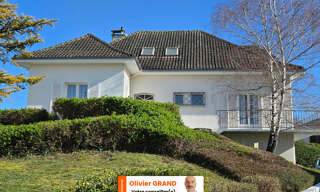 Maison 10 Pièces 205 m² à vendre à Oradour-sur-Glane (87520)