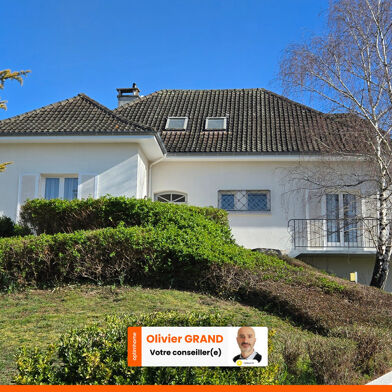 Maison 10 pièces 295000 €