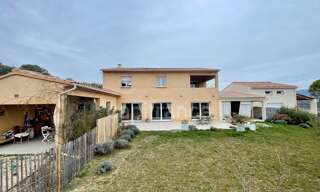 Maison 10 Pièces 308 m² à vendre à Apt (84400)