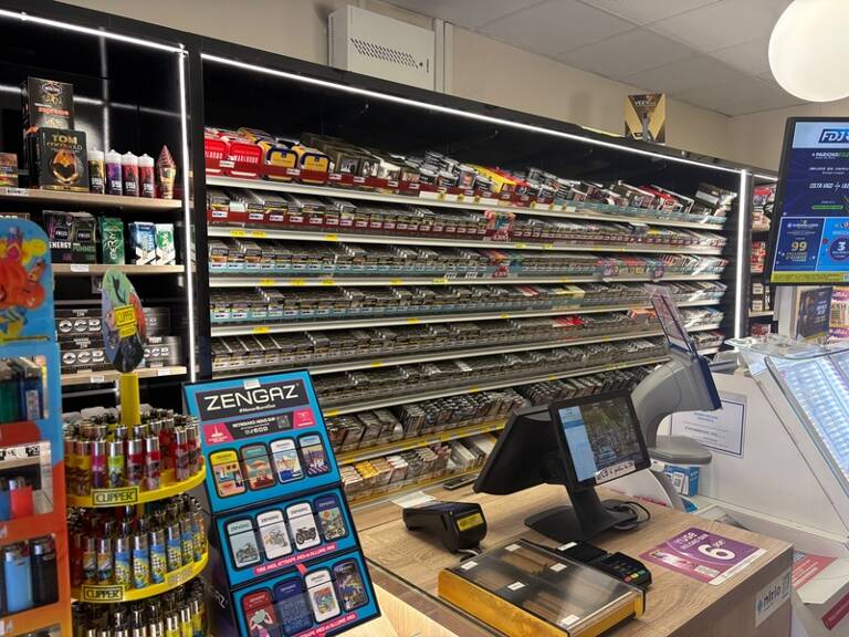 À vendre – Fonds de commerce Tabac / Loto / Presse / Cave à cigares – Dax (40) — photo 1