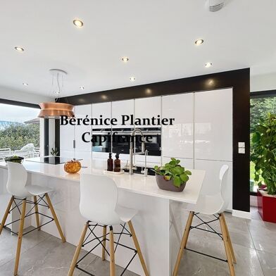 Maison 5 pièces 769000 €