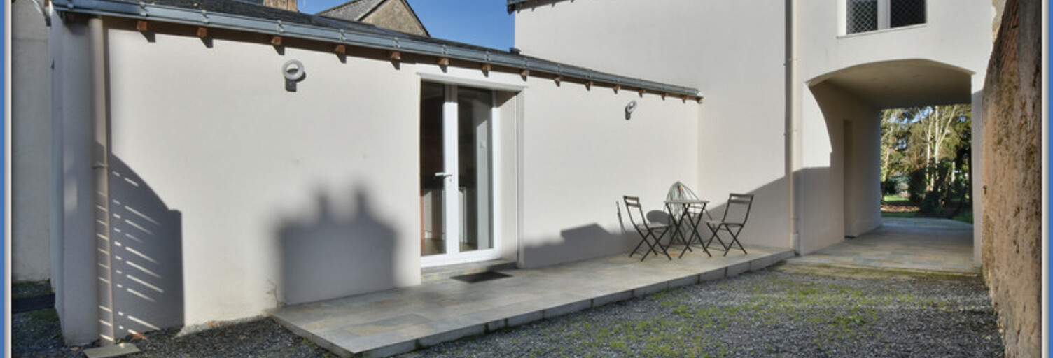 Immeuble  67 m² à vendre à Seiches-sur-le-Loir (49140)