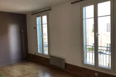 Appartement 1 pièces 880 €