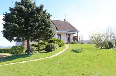 Pavillon sur 4 881 m² avec vue dégagée — photo du bien