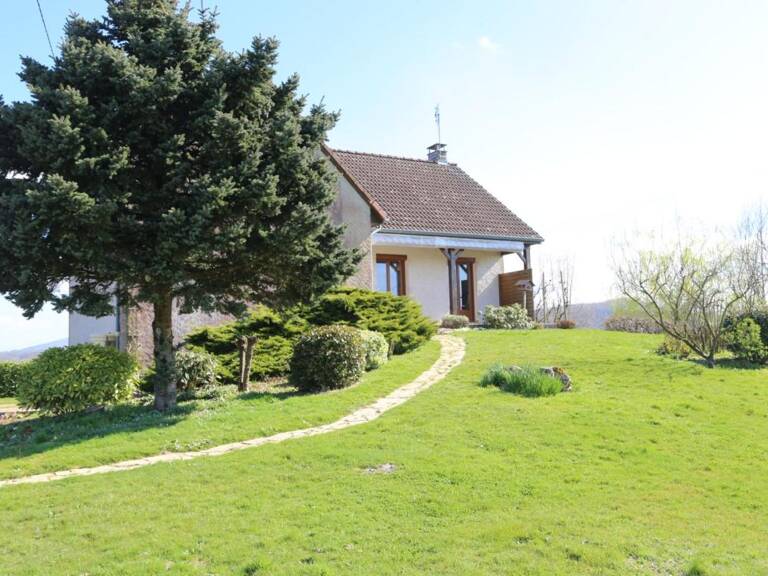 Pavillon sur 4 881 m² avec vue dégagée — photo 1