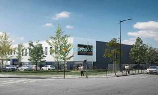 Local industriel  1627 m² à louer à Ozoir-la-Ferrière (77330)