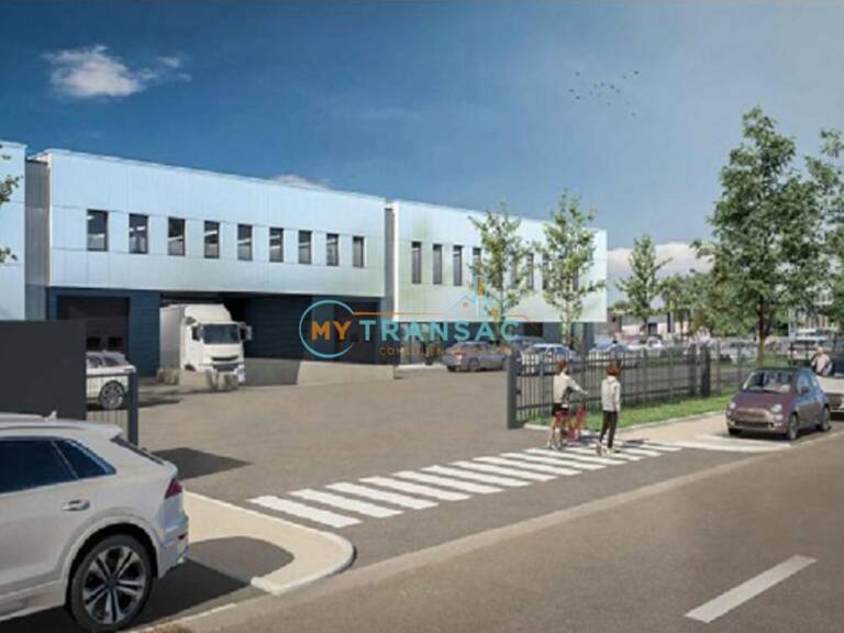 A LOUER Local neuf indépendant de 3 254m² à Ozoir — photo 1