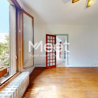 Appartement 2 pièces 989 €