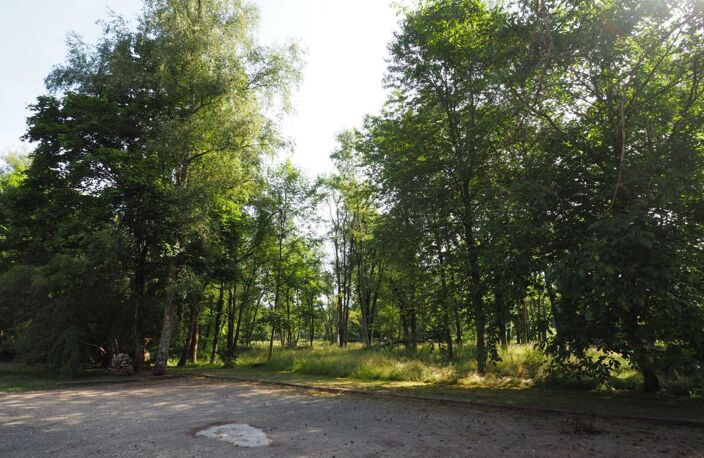 Secteur Sermamagny - Dans une petite copropriété avec un par — photo 5