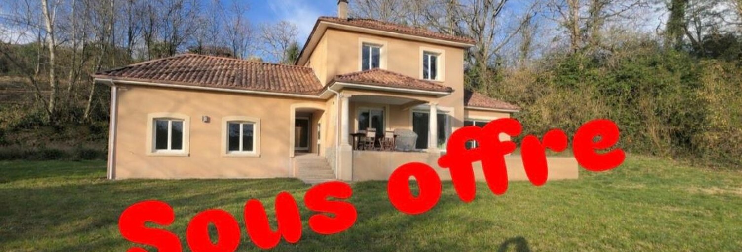 Maison 5 Pièces 169 m² à vendre à Buros (64160)