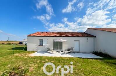 À Vendre - Maison de plain-pied à Saint-Vincent-sur-Jard — photo du bien