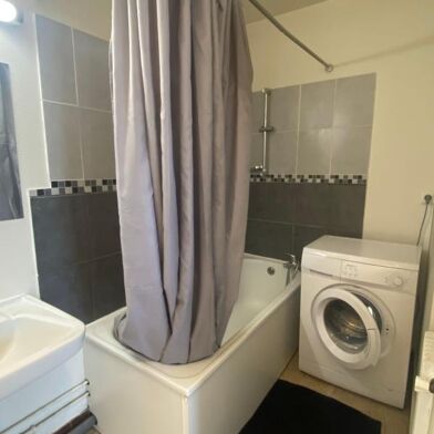 Appartement 2 pièces 670 €