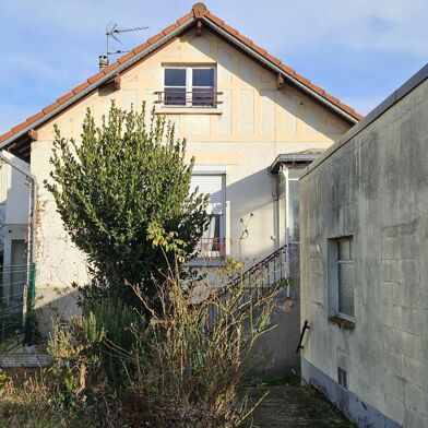 Maison 4 pièces 215000 €