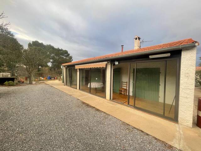 A vendre proche Lédignan, village de Cardet sur les hauteurs , villa  5 pièce(s) 140 m2 sur terrain 1631 m2 — photo du bien
