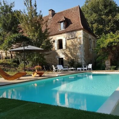 Maison 6 pièces 538720 €