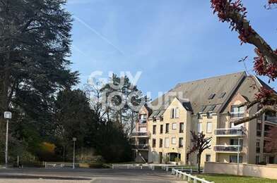 Appartement 5 pièces 244000 €