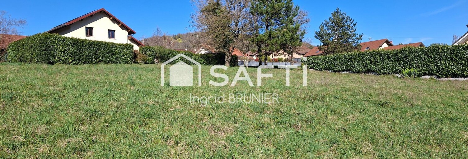 Terrain  791 m² à vendre à Saint-Pierre-de-Curtille (73310)