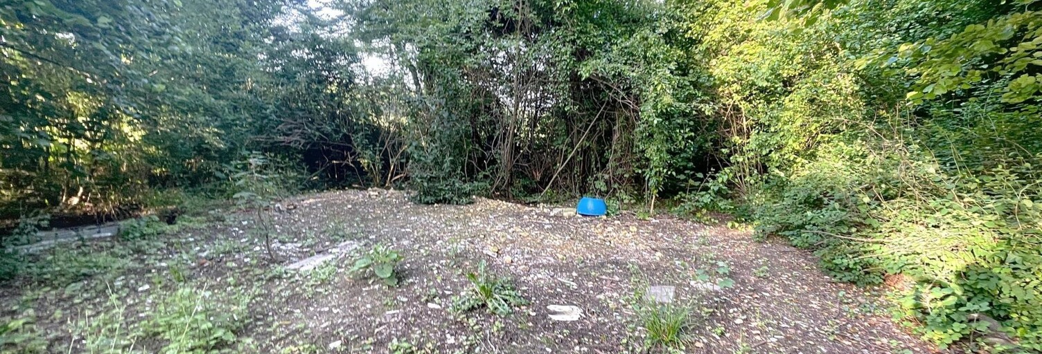 Terrain  2885 m² à vendre à Guignicourt-sur-Vence (08430)